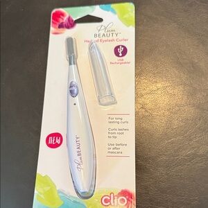 Plum Beauty Heated Eyelash Curler in White NWT
